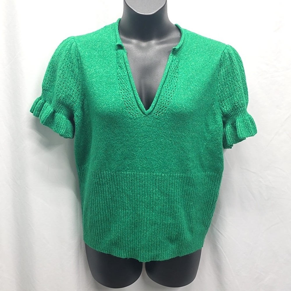 Torrid Green Sweater Short Puff Ruffle Sleeve V Neck sz 1 Cozy Cabincore